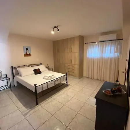 Maria'S Modern Apartment , Monemvasia Exterior photo