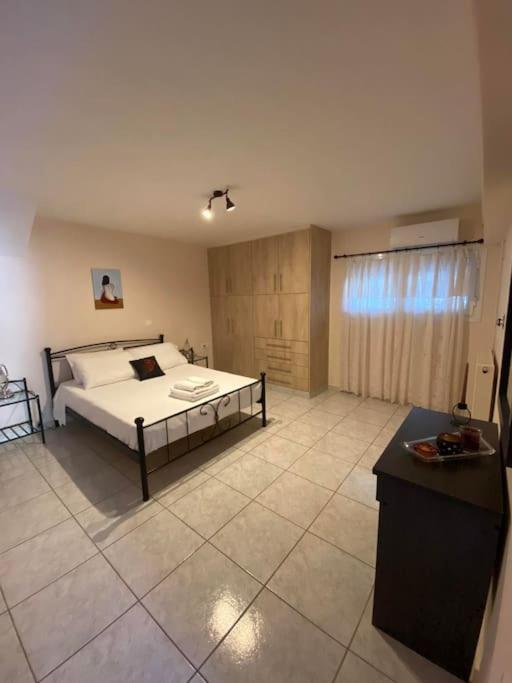 Maria's Modern , Apartment Monemvasia